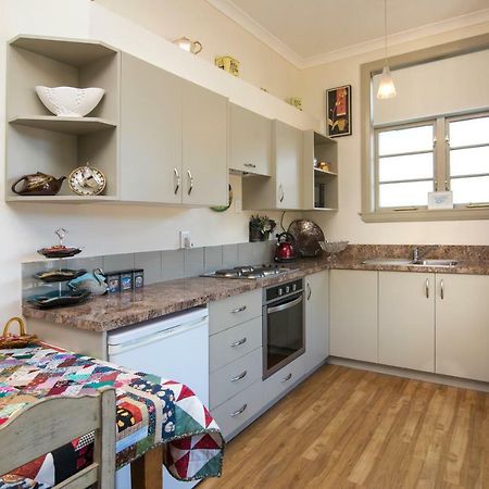 פיקטון Art Deco Apartments מראה חיצוני תמונה