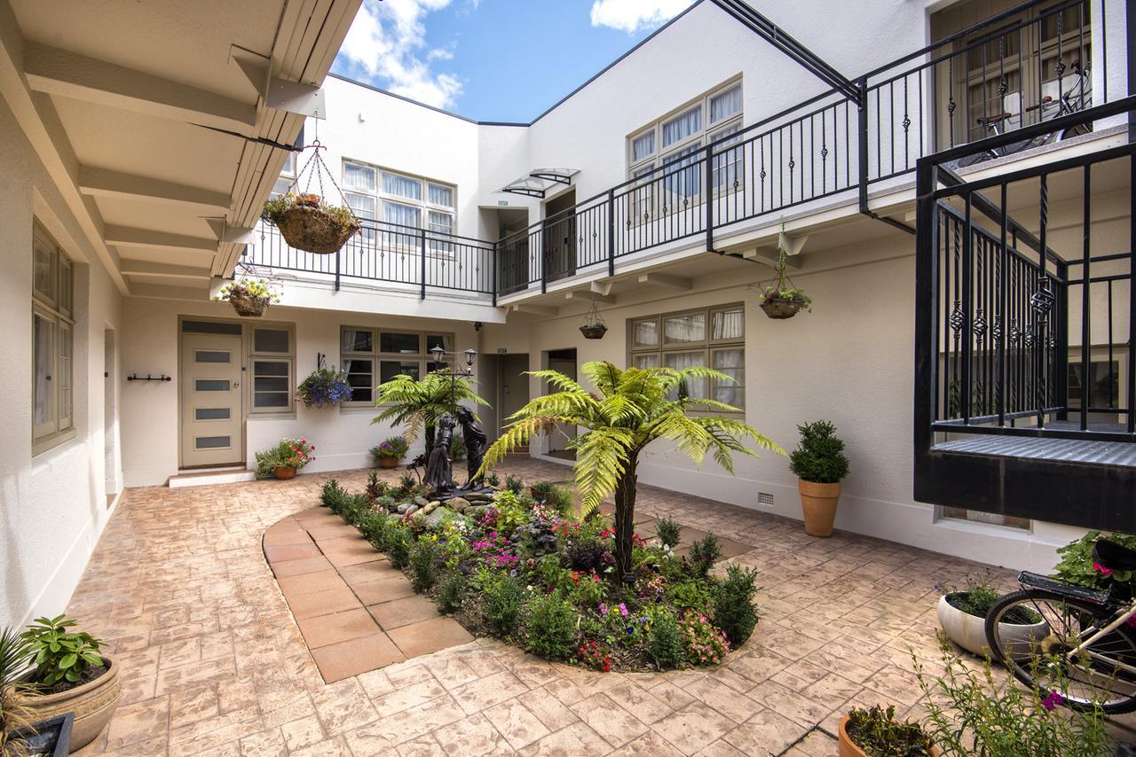 פיקטון Art Deco Apartments מראה חיצוני תמונה