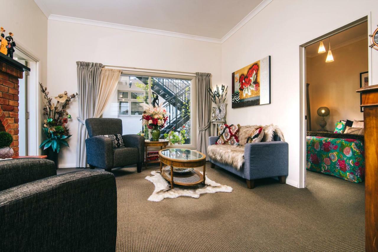 פיקטון Art Deco Apartments מראה חיצוני תמונה